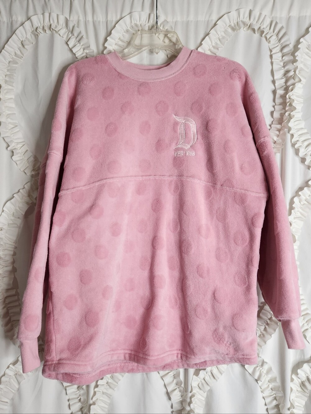 DISNEY Disneyland Resort Cozy Piglet Pink Plush Spirit Jersey Sz Medium